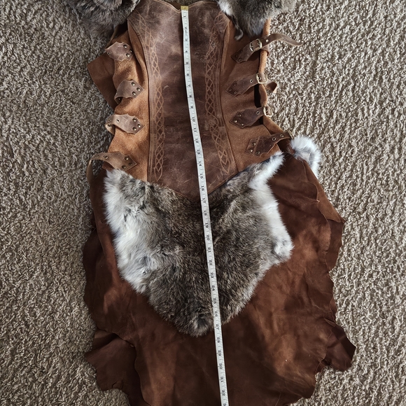 Deluxe Faux Fur Ankle/ Real Fur For All Other Parts Viking Costume Women - Picture 5 of 11